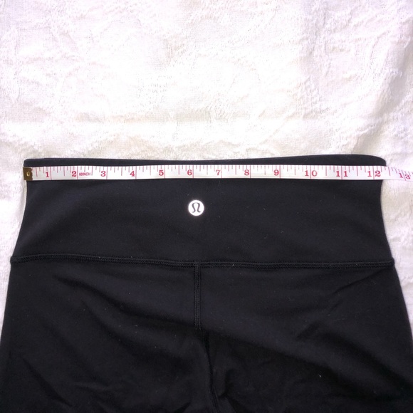 Lululemon Women’s Size 4 Mid-Rise Leggings - Picture 5 of 7